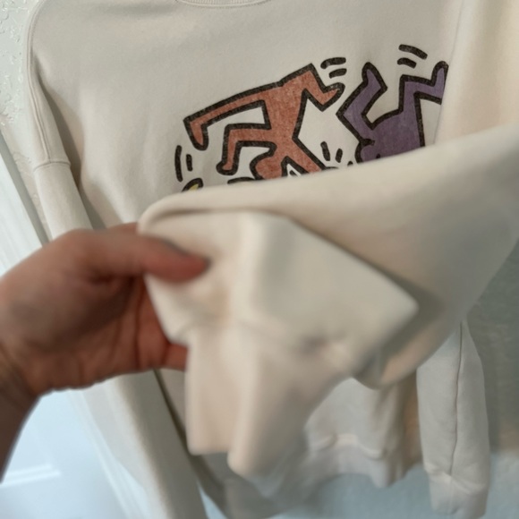 Oversized Keith Haring crew neck xs SO SOFT! sold out online Abercrombie & fitch - Picture 6 of 13